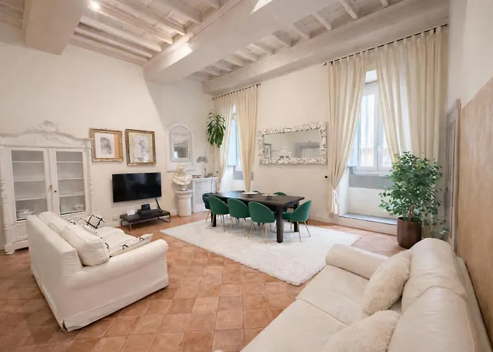 Luxury In Via Dei Cartari Spacious, Elegant,