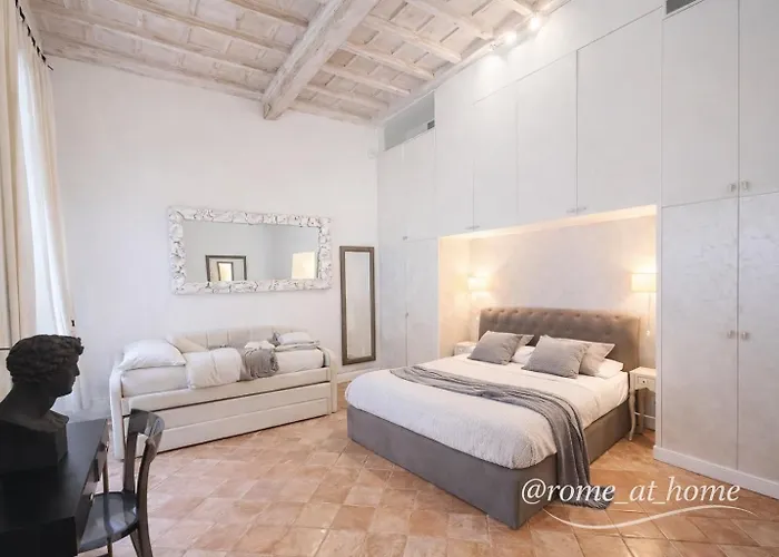 Luxury In Via Dei Cartari Spacious, Elegant,