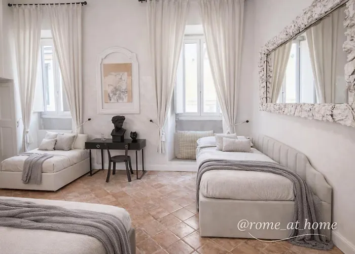 Daire Luxury In Via Dei Cartari Spacious, Elegant,