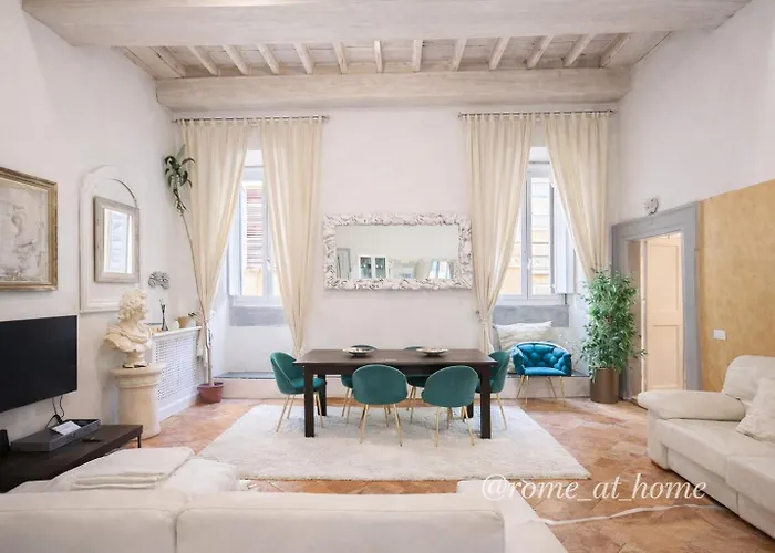 Luxury In Via Dei Cartari Spacious, Elegant, Daire *